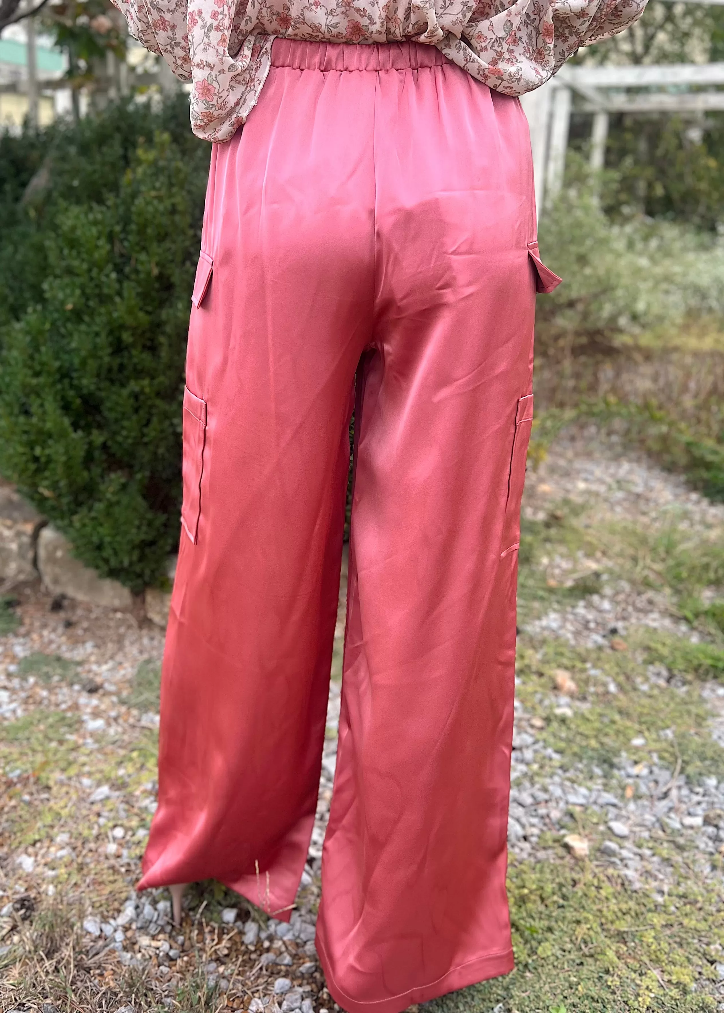 Aureum Get It Girl Satin Cargo Pants | Rose