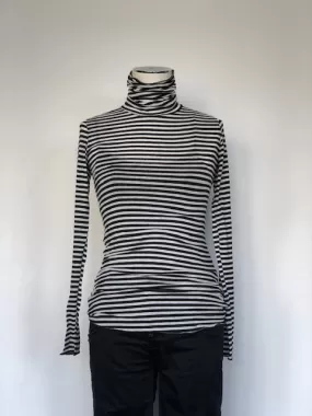 B.Yu Striped Roll-neck