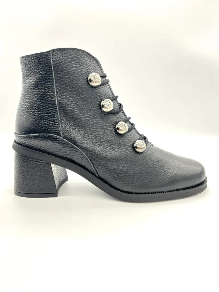 Jose Saenz Military Button Boot - Gillanders.ie Town & Country Clothing