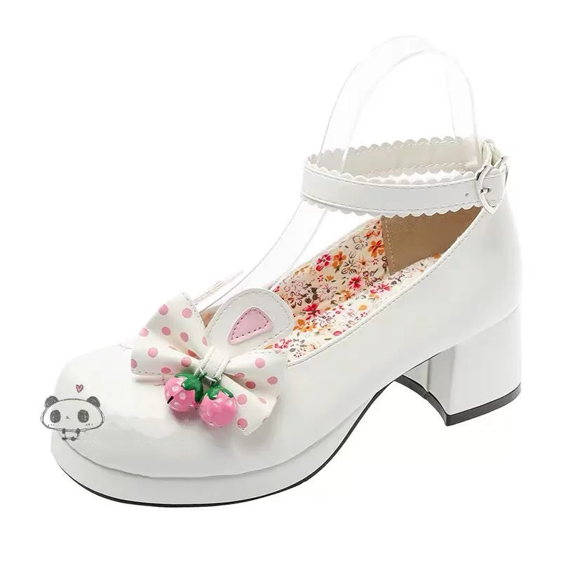 LOLITA EAR BELL SHOES BY50804