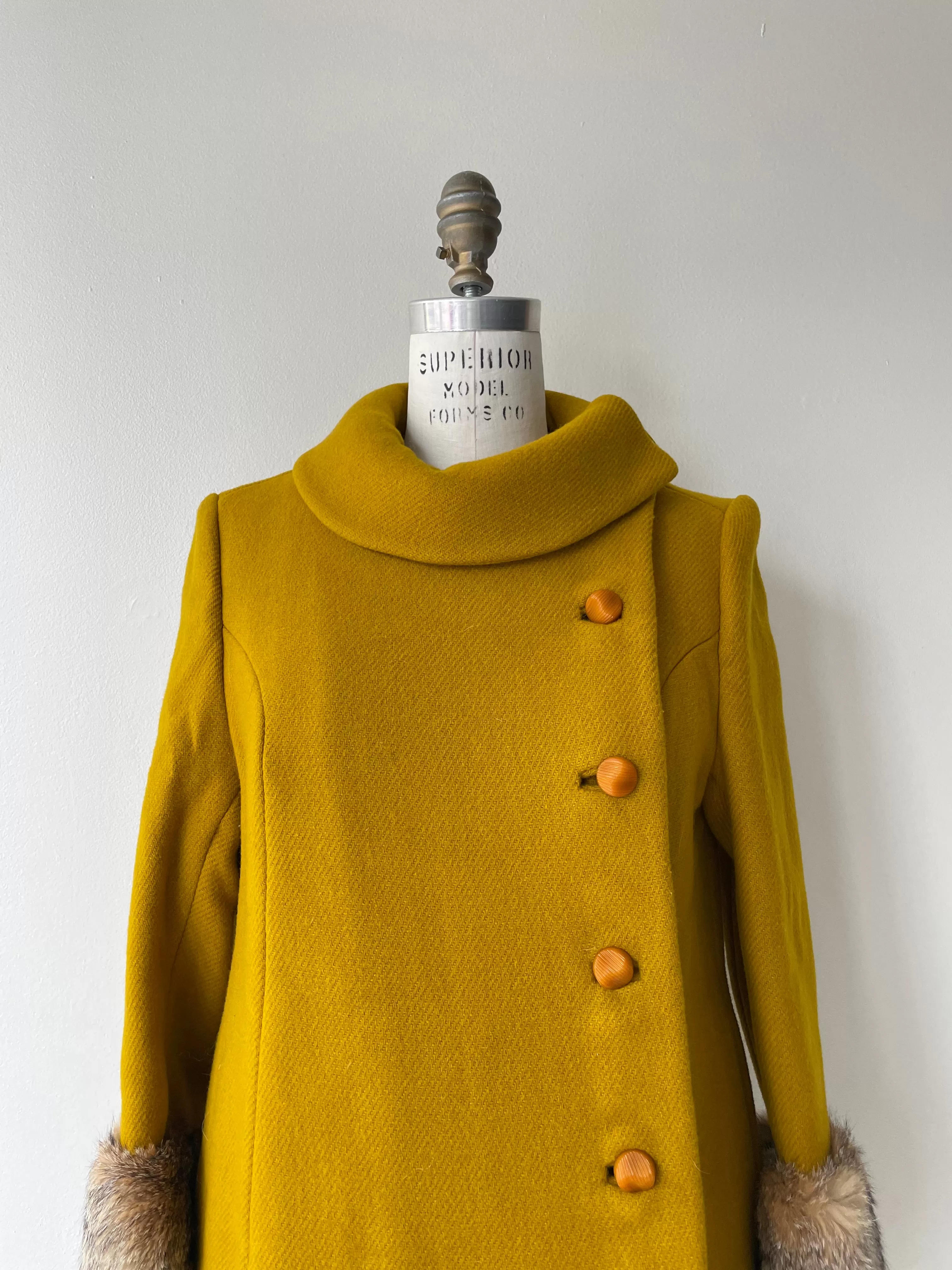 Pas a Deux Coat | 1960s