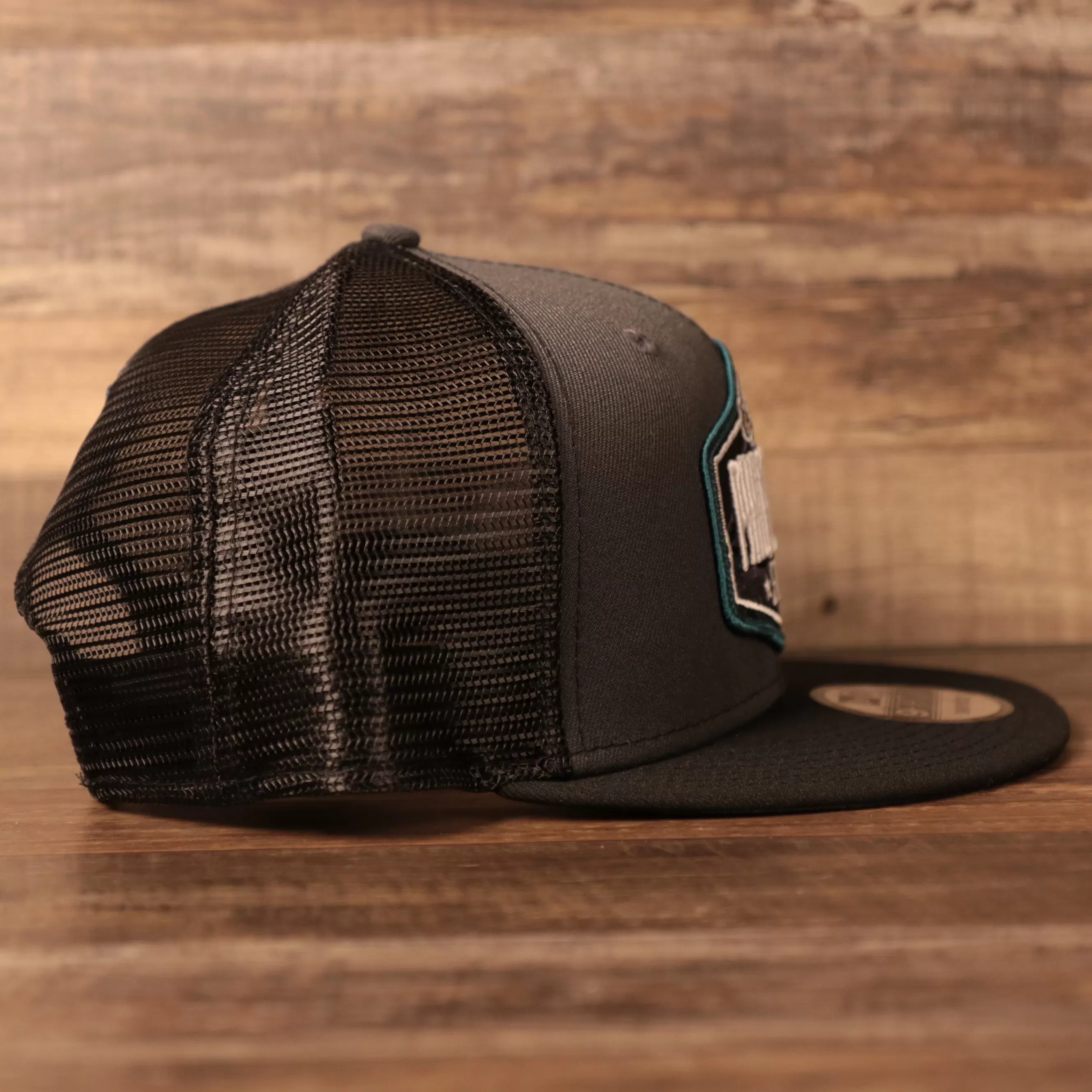 Philadelphia Eagles 2021 NFL Draft Sideline Trucker Hat | Black/Grey Mesh Snapback 9fifty On Field Adjustable Trucker Hat