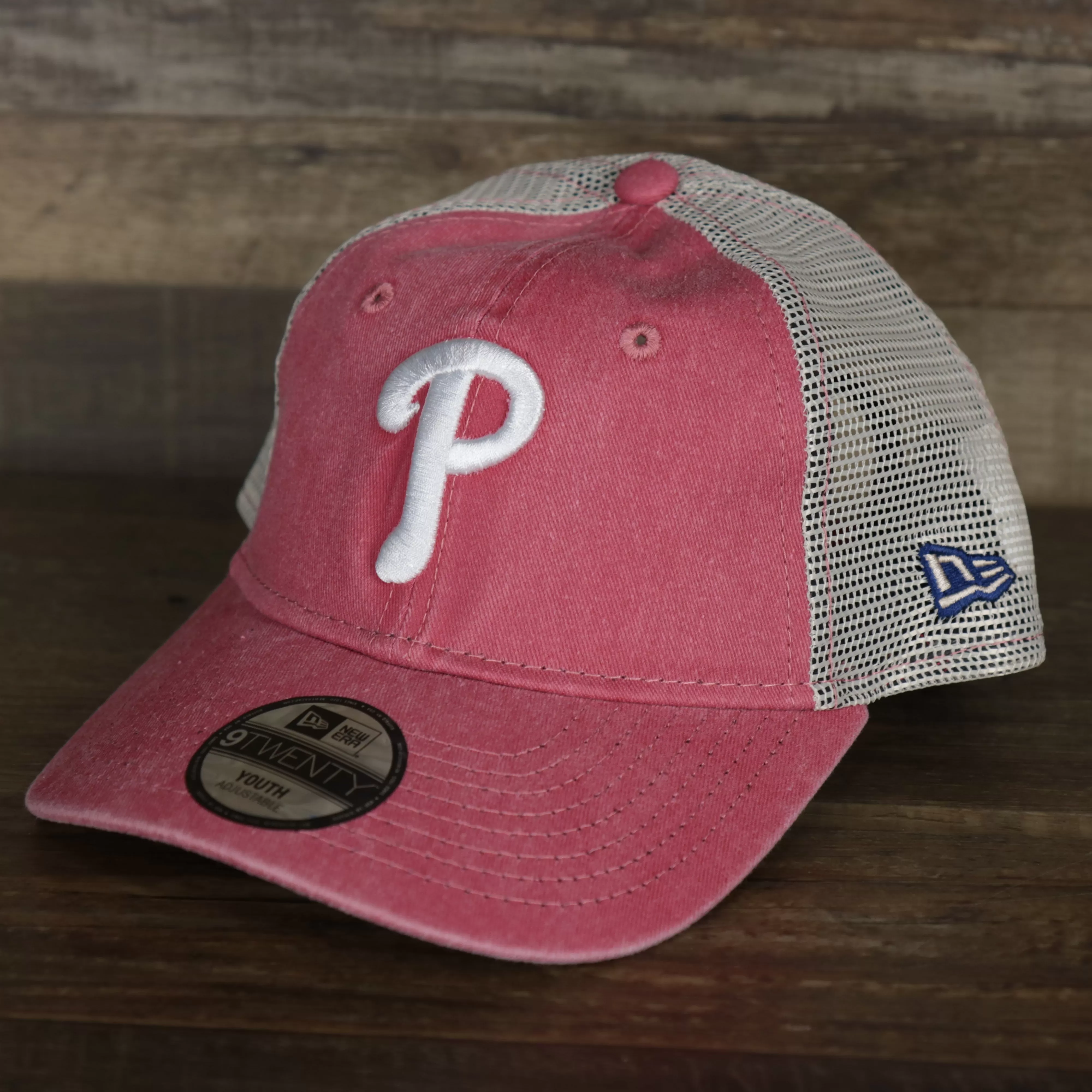 Philadelphia Phillies New Era 9Twenty Washed Trucker Youth hat | Washed Red