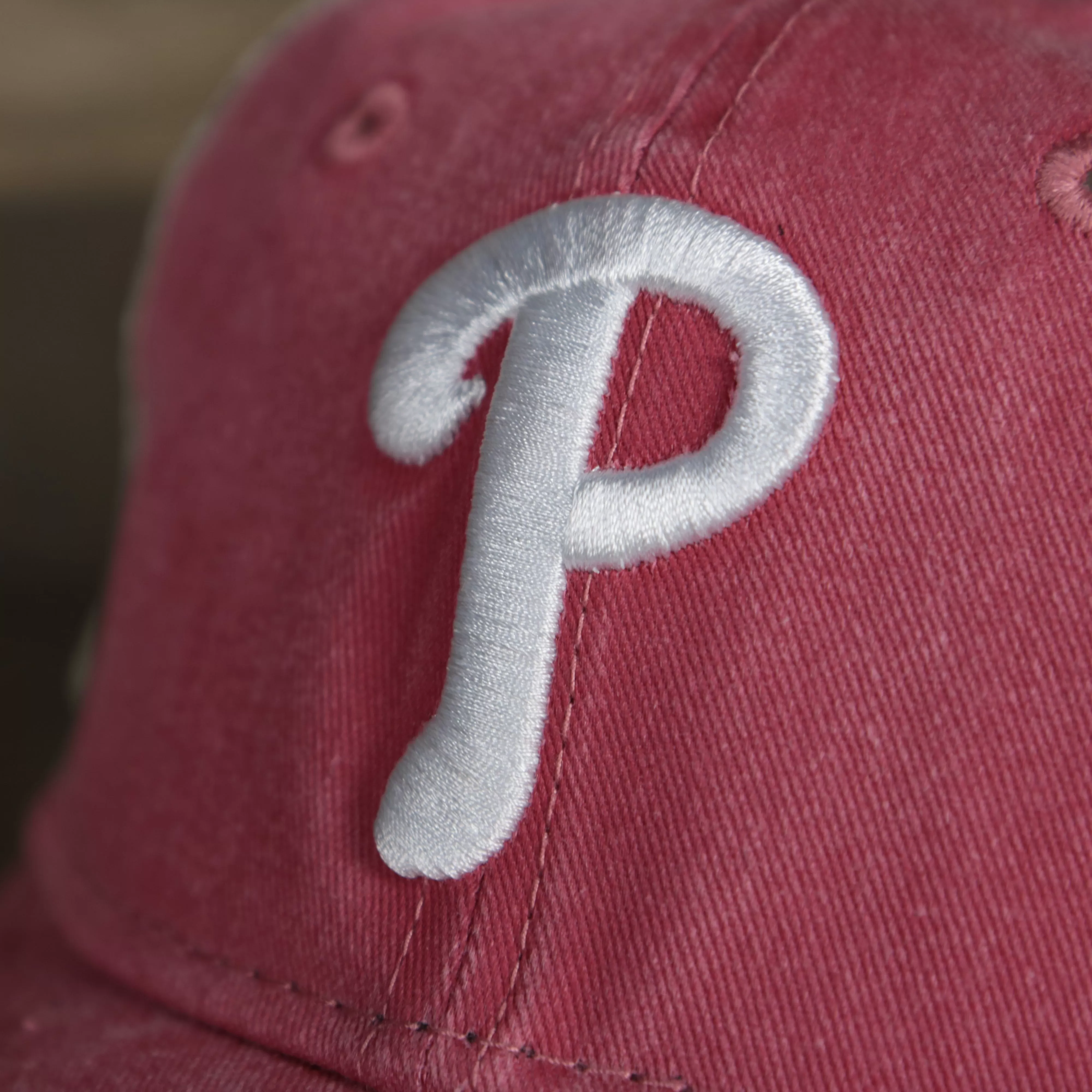 Philadelphia Phillies New Era 9Twenty Washed Trucker Youth hat | Washed Red