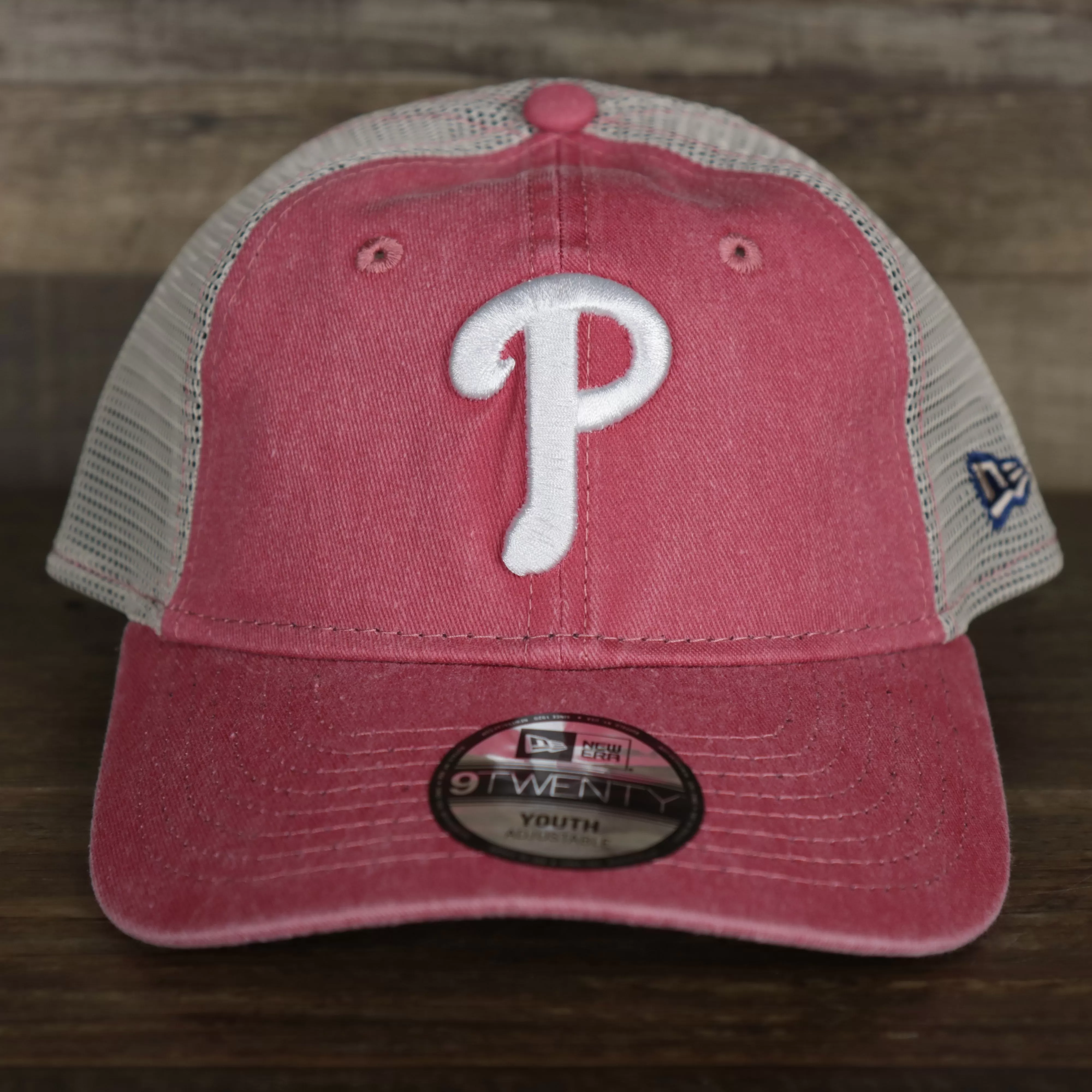 Philadelphia Phillies New Era 9Twenty Washed Trucker Youth hat | Washed Red